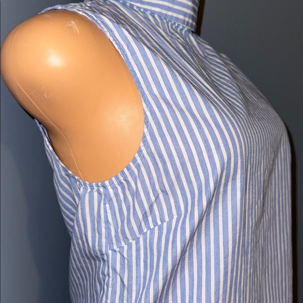 H&M Striped Sleeveless Top With Button Down Back - Size Small - Picture 4 of 7
